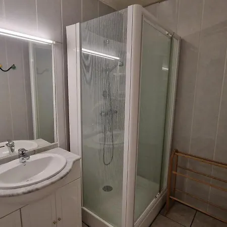 4 Pers Avec Balcon, Au Pied Des Pistes, Proche Esf Et Remontees Mecaniques - Fr-1-516-193